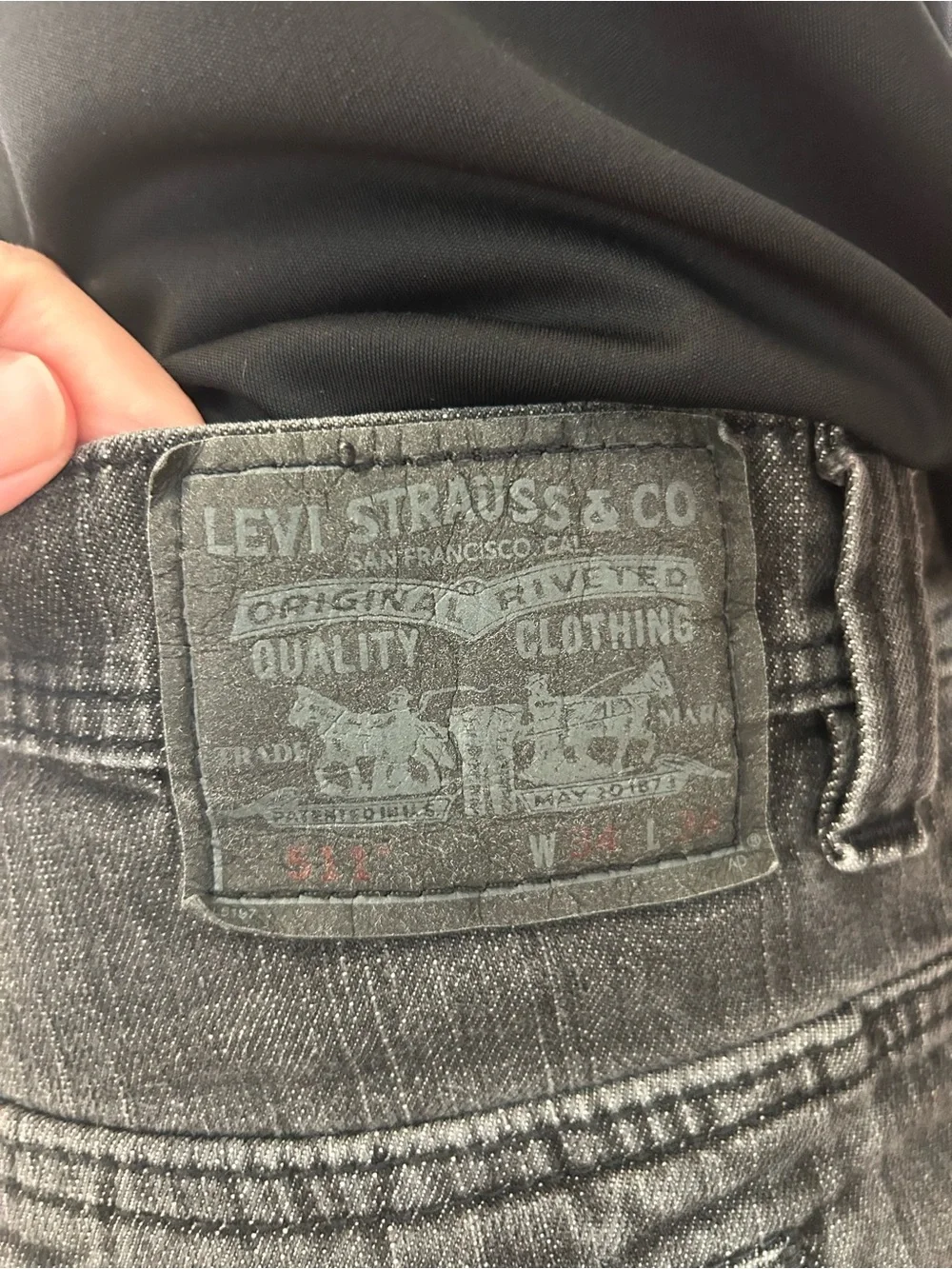 Levi's 511 Skinny Jeans in Charcoal Gray 34x34